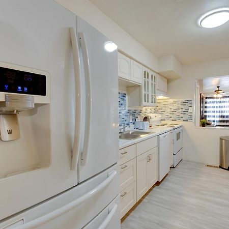 Breezy Fresno Home - Near Airport And Downtown Luaran gambar