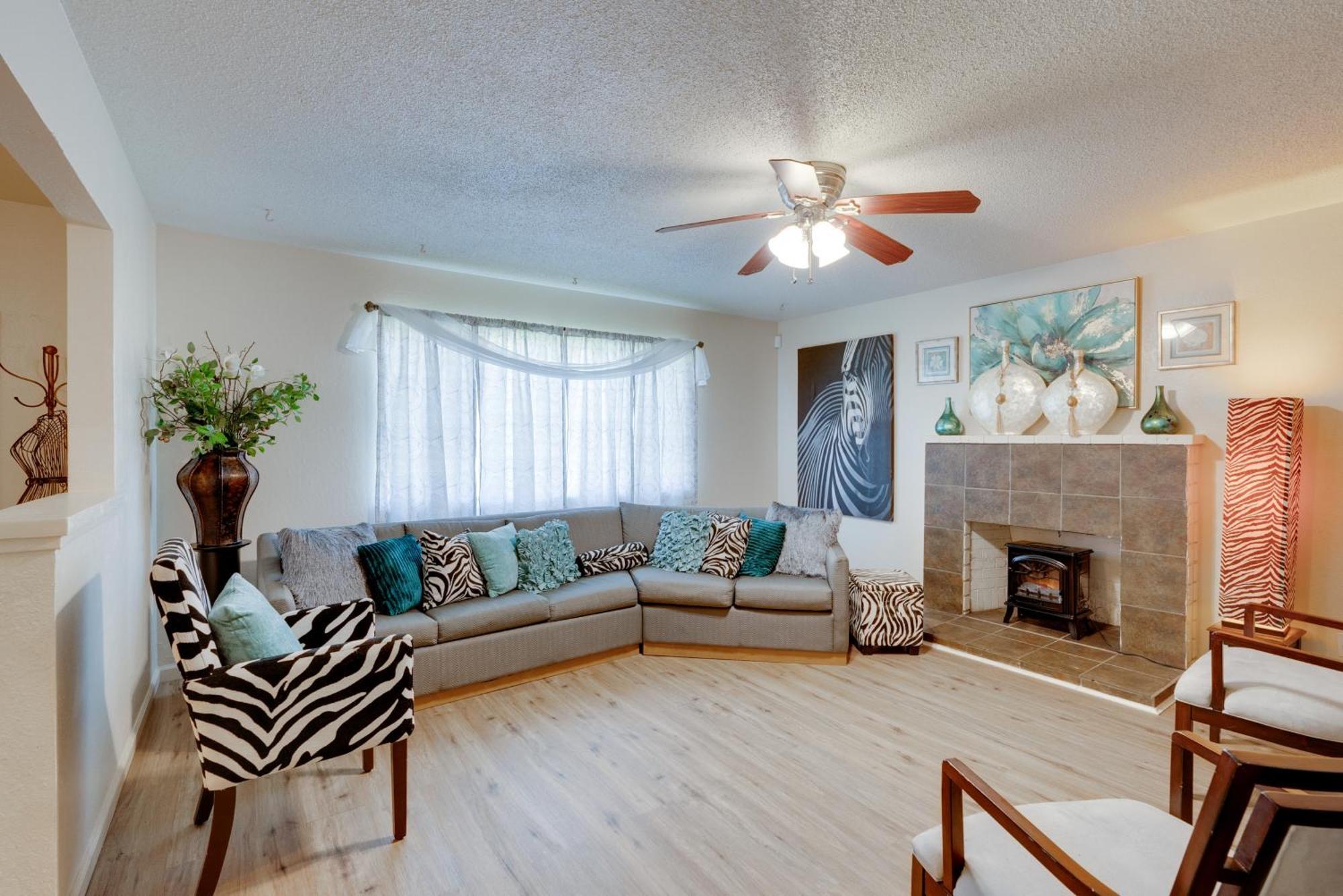 Breezy Fresno Home - Near Airport And Downtown Luaran gambar
