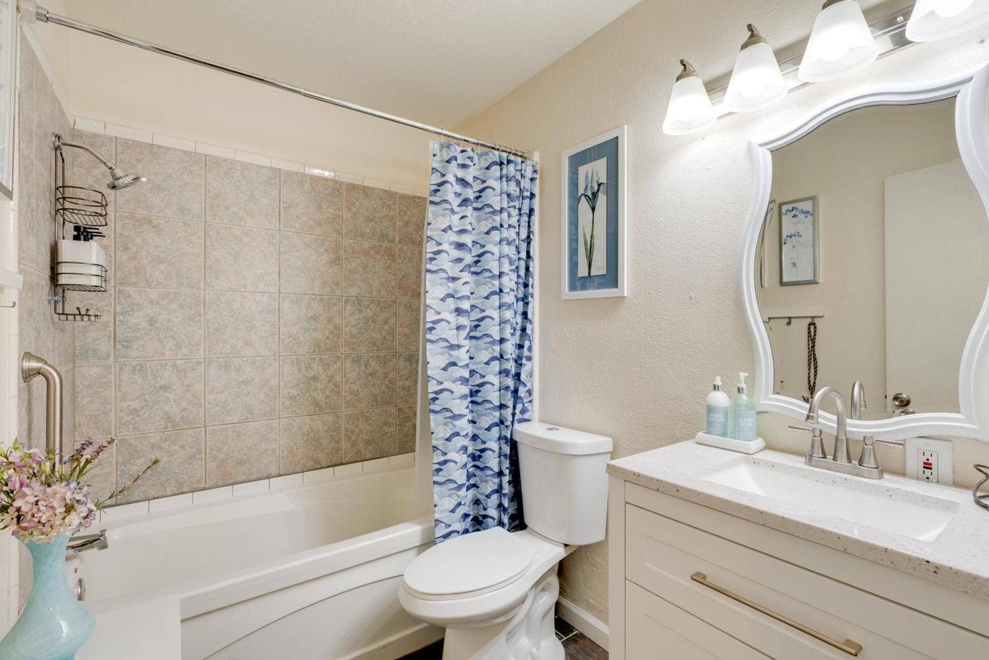 Breezy Fresno Home - Near Airport And Downtown Luaran gambar