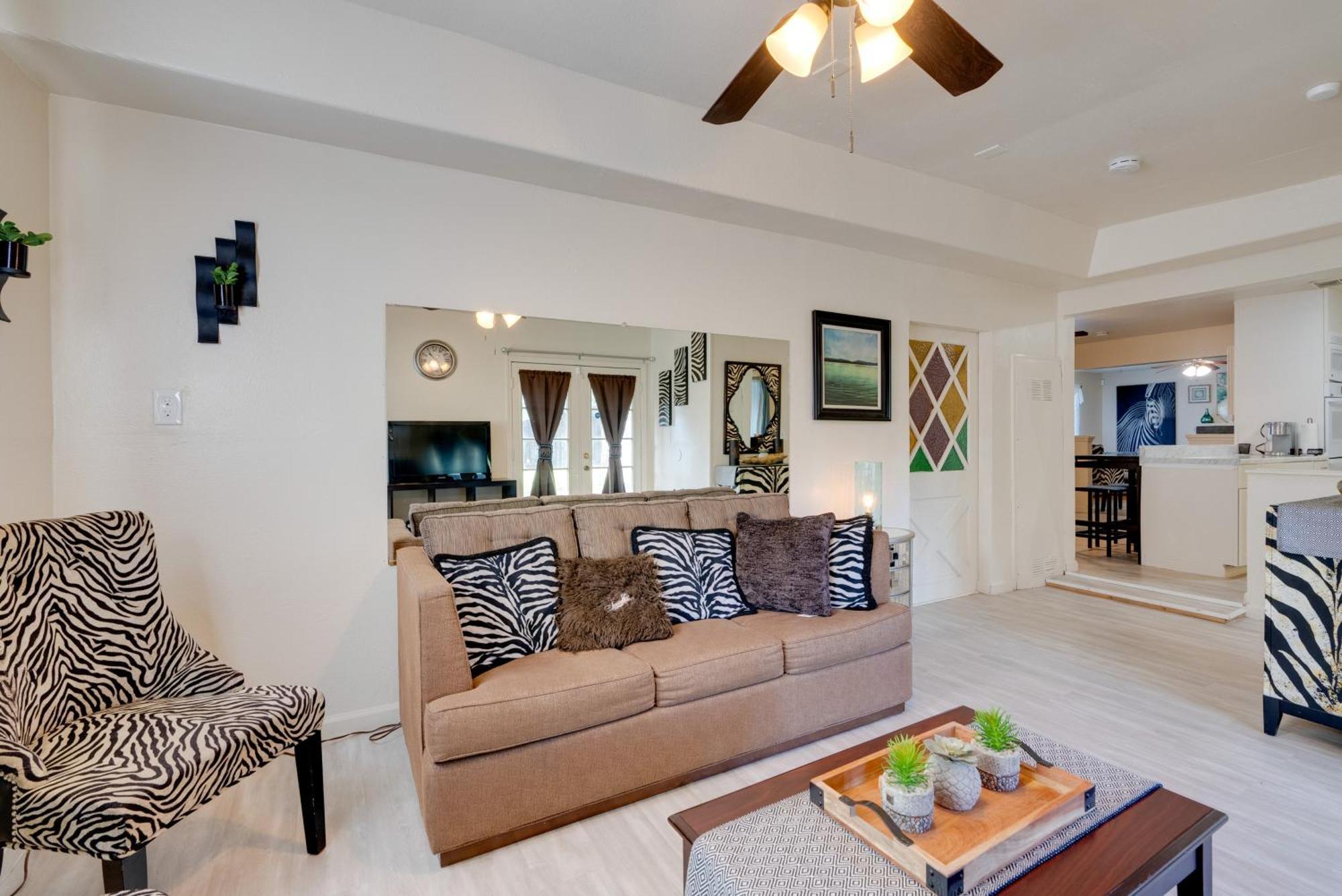 Breezy Fresno Home - Near Airport And Downtown Luaran gambar